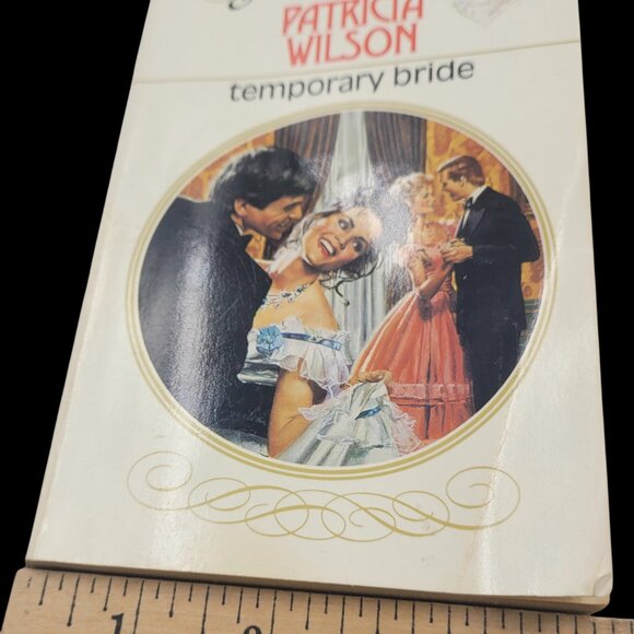 Temporary Bride by Patricia Wilson – Vintage Harlequin Romance Paperback 1989 - Picture 12 of 14